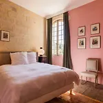 Le Domaine Des Oreades Gæstehus 4*